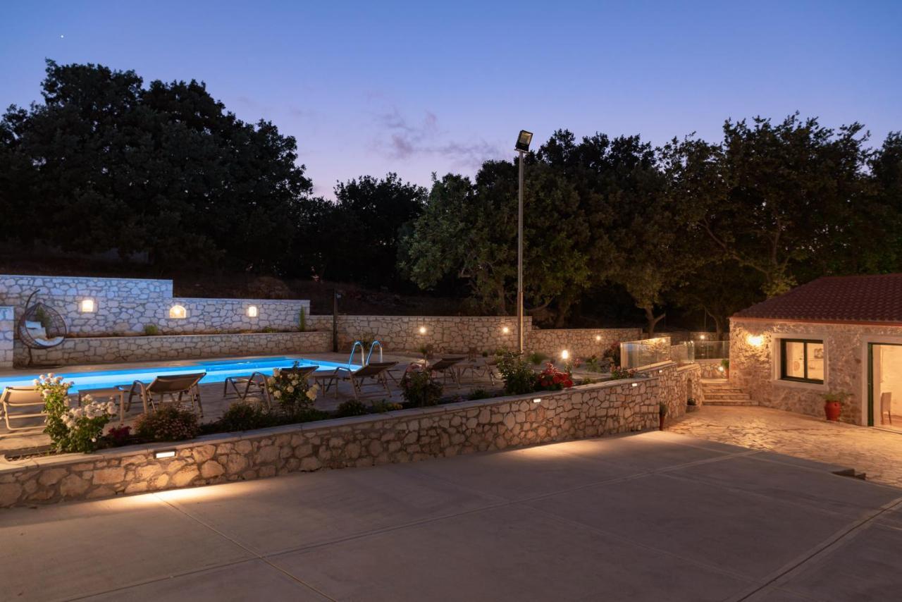 Villa Mouria Gallos